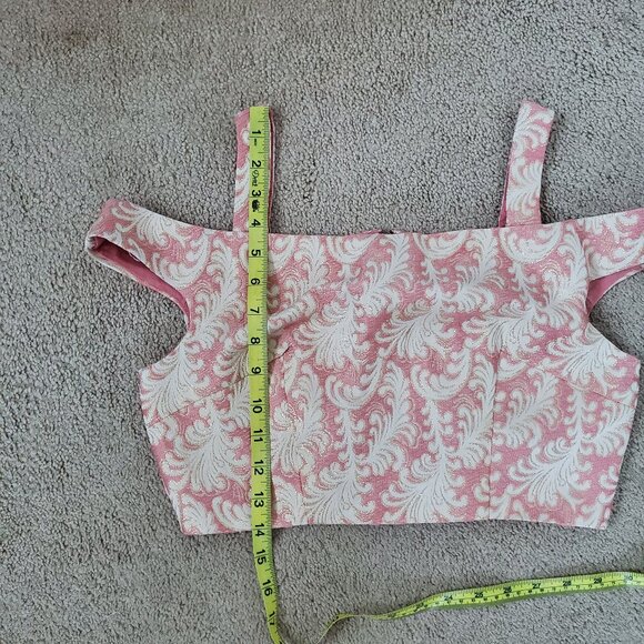 Women's Size Medium Pink And Gold Jacquard Rococco Style Crop Top - Picture 4 of 6